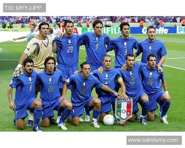 意大利足球传奇人物回顾与排名分析揭示老辈明星风采